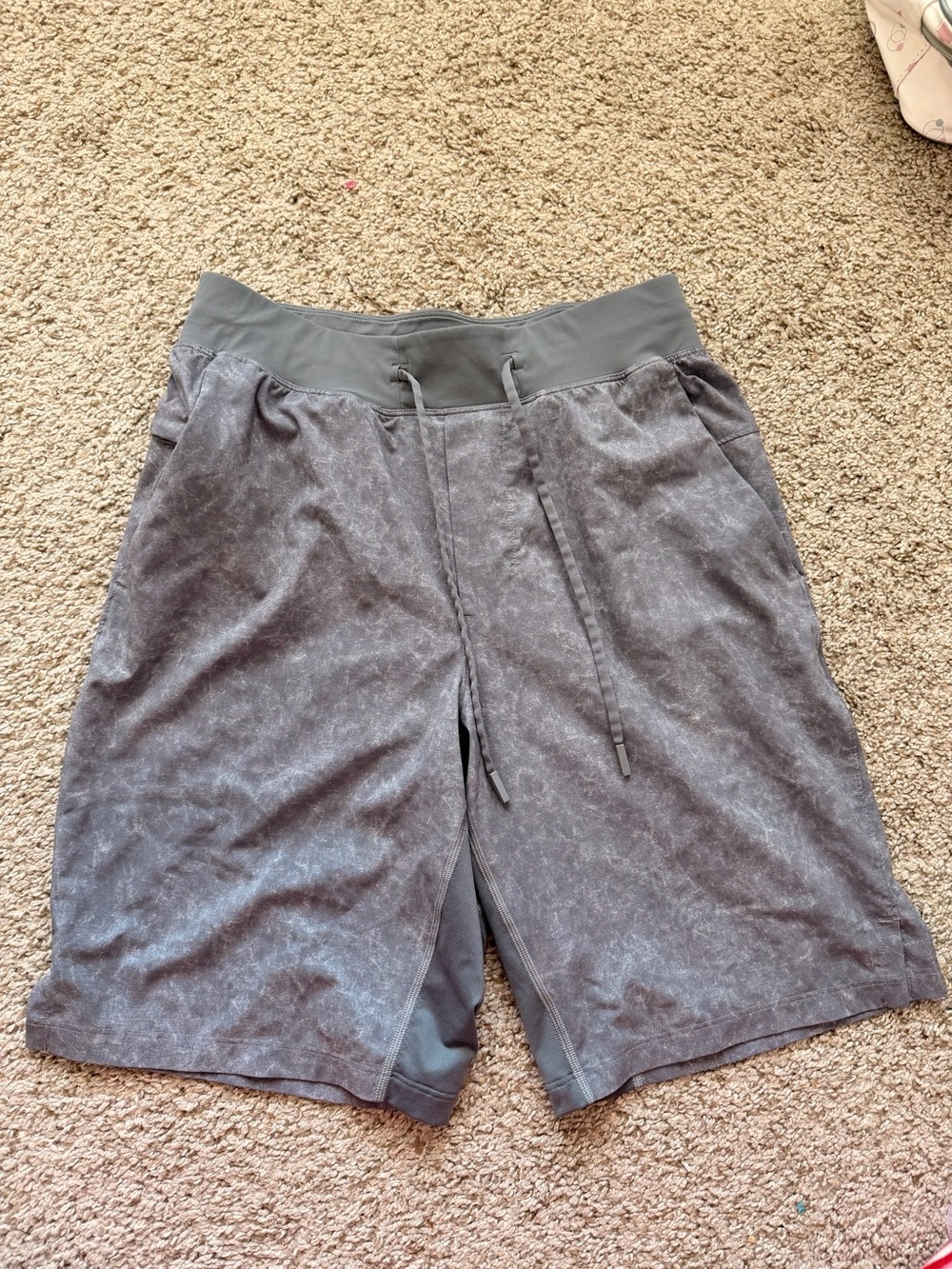 lululemon T.H.E short 9” linerless